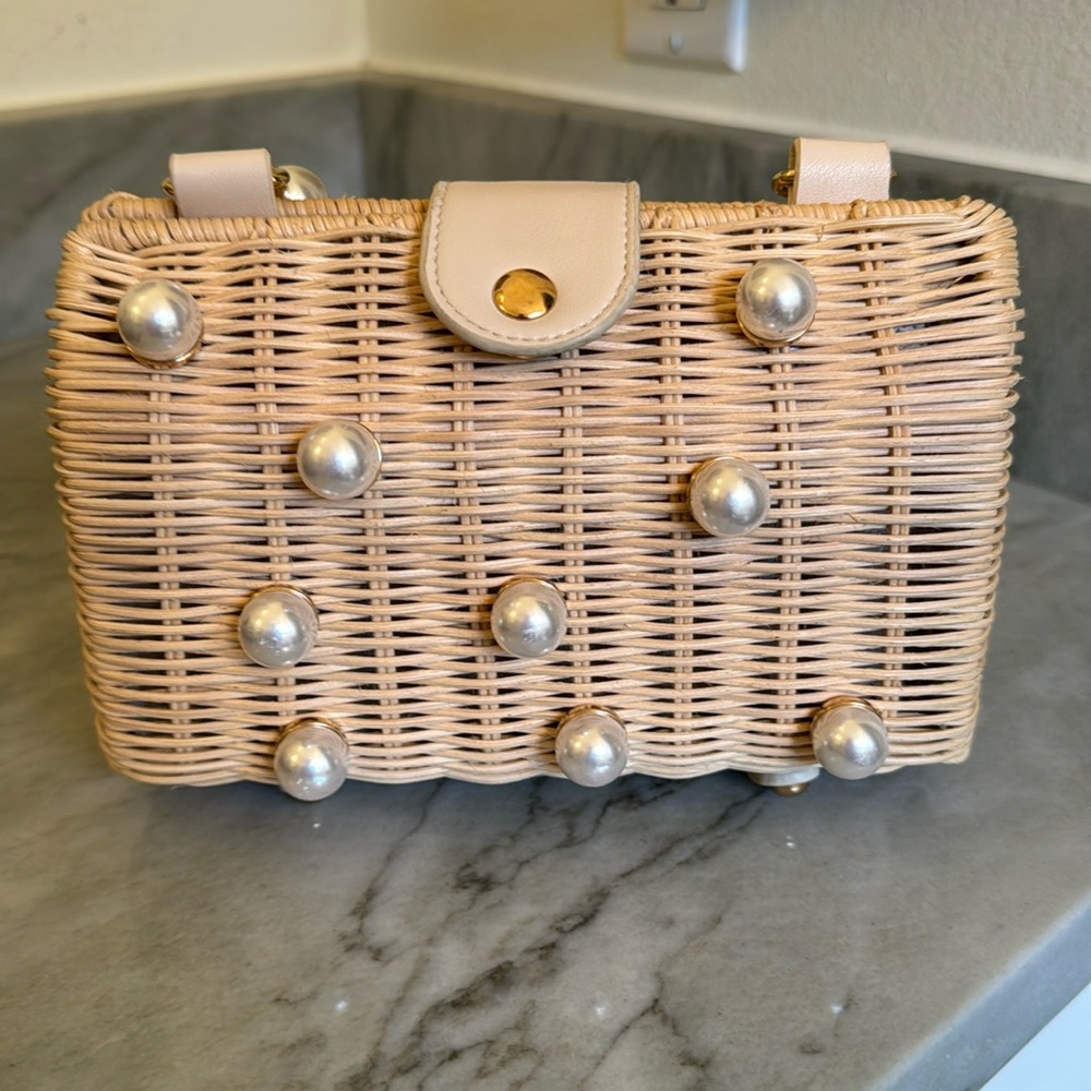 btb los angeles straw handbag